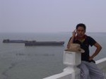 1049R0015352_small.jpg